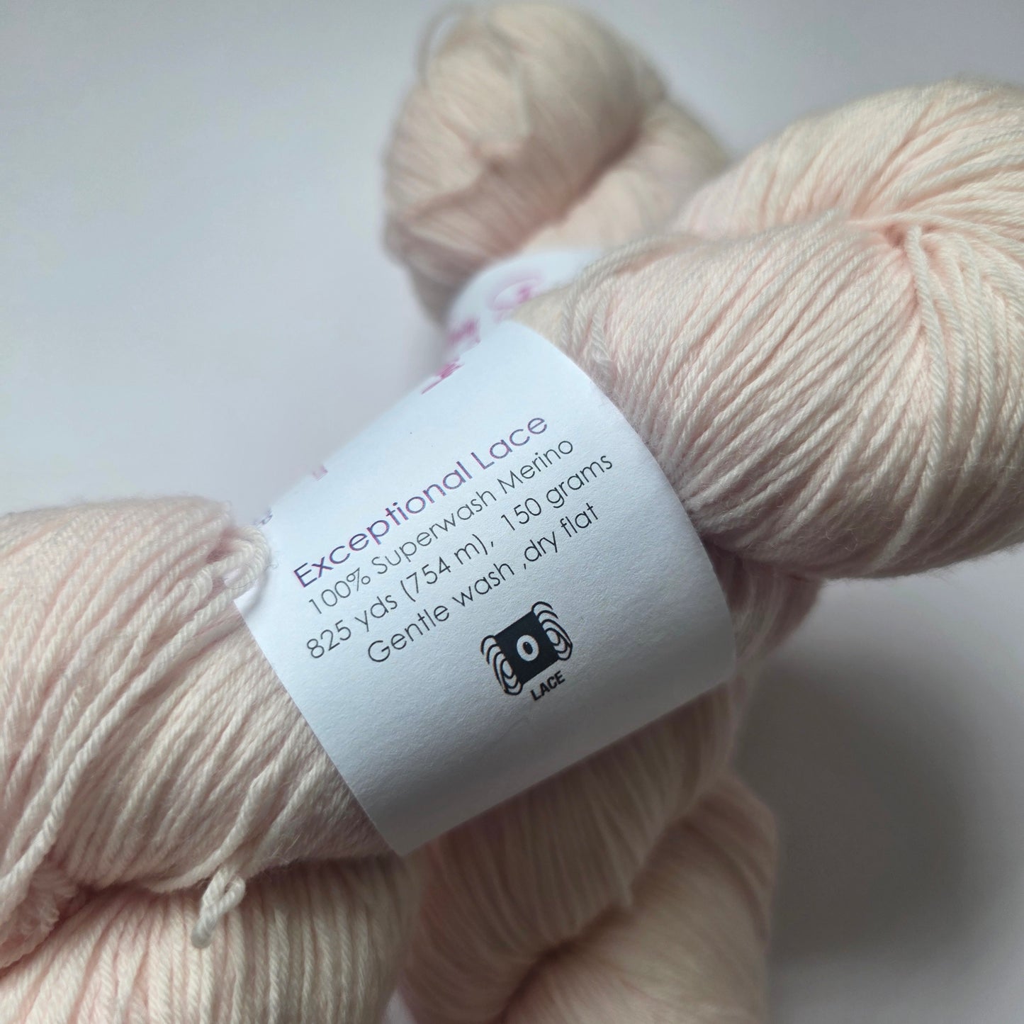 Stunning string studio exceptional lace 150g