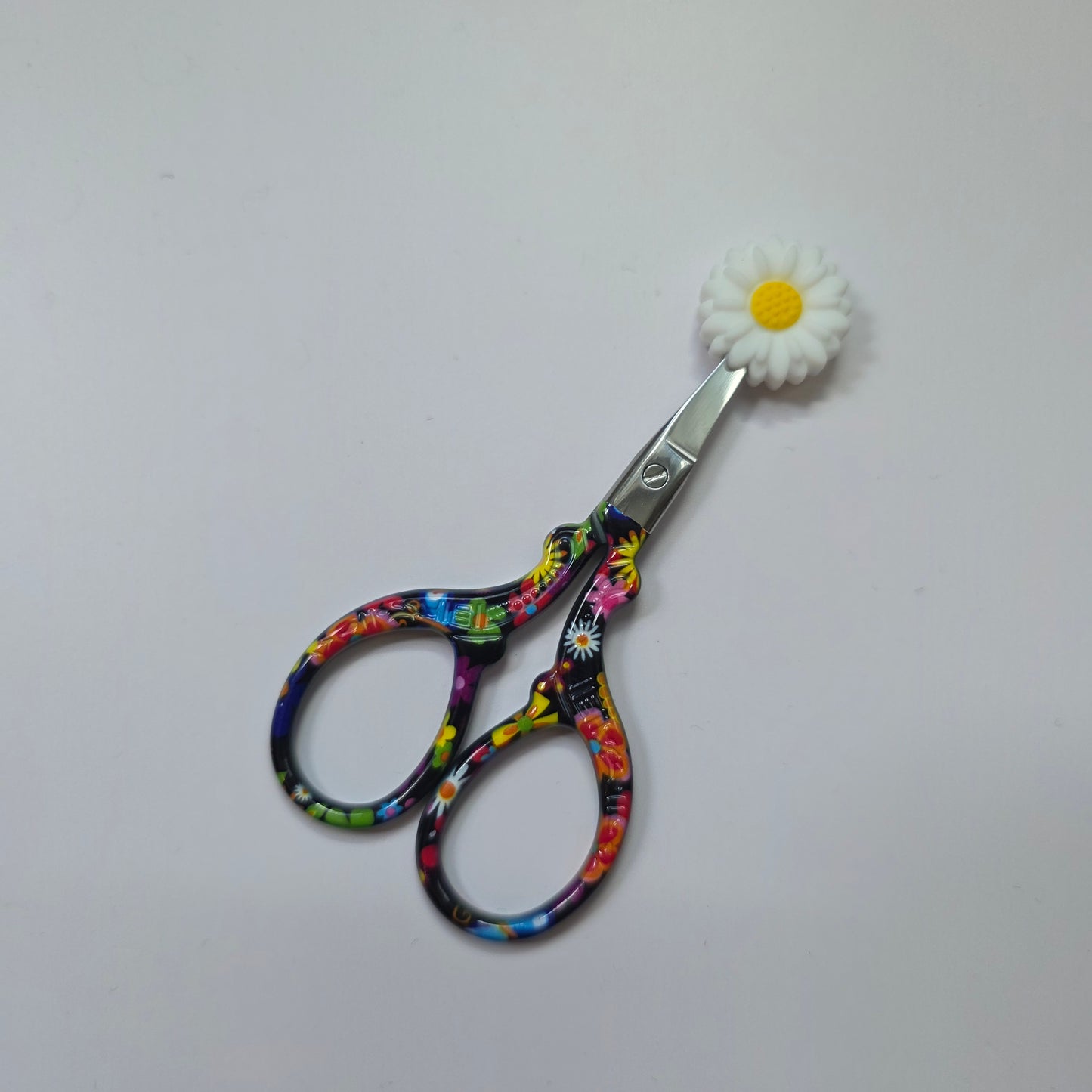 Sharp craft scissors with stopper