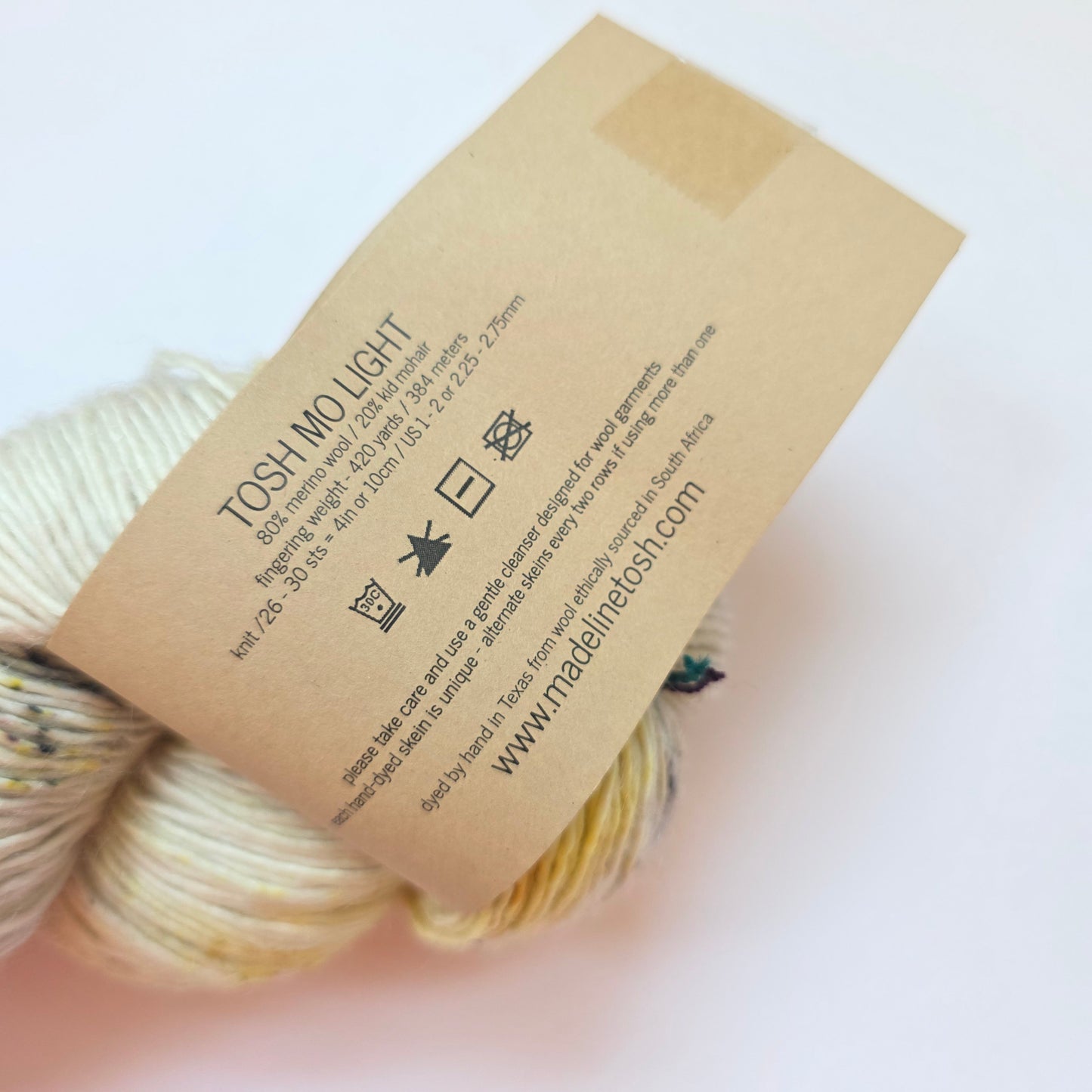 Madelinetosh Tosh Mo light Single ply fingering
