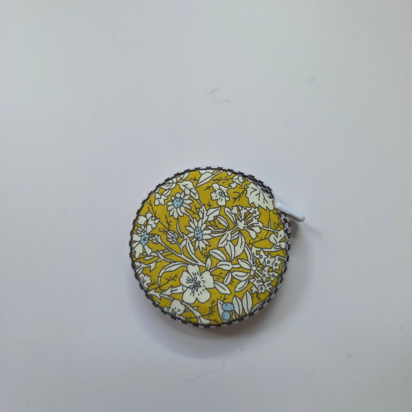 Retractable Tape Measure 60"