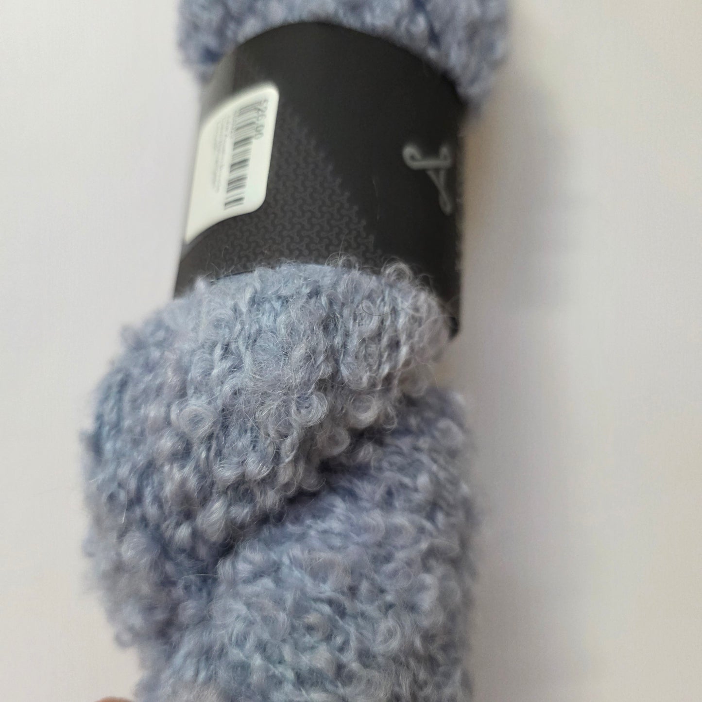 Julie Asselin Boucle worsted