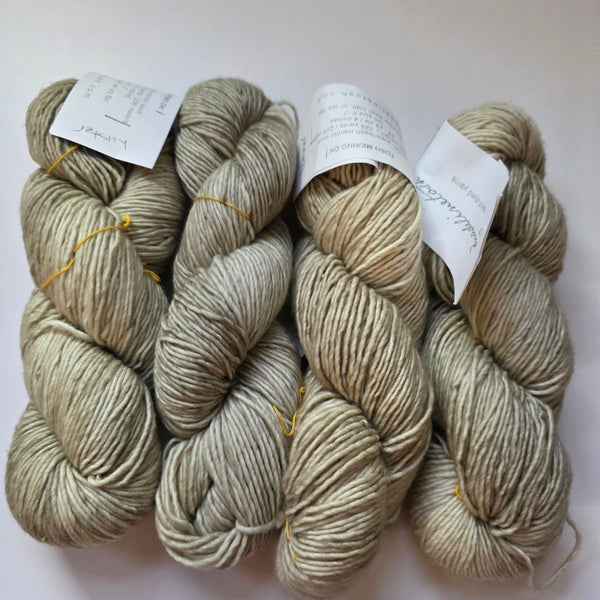 Madelinetosh tosh merino DK, single ply