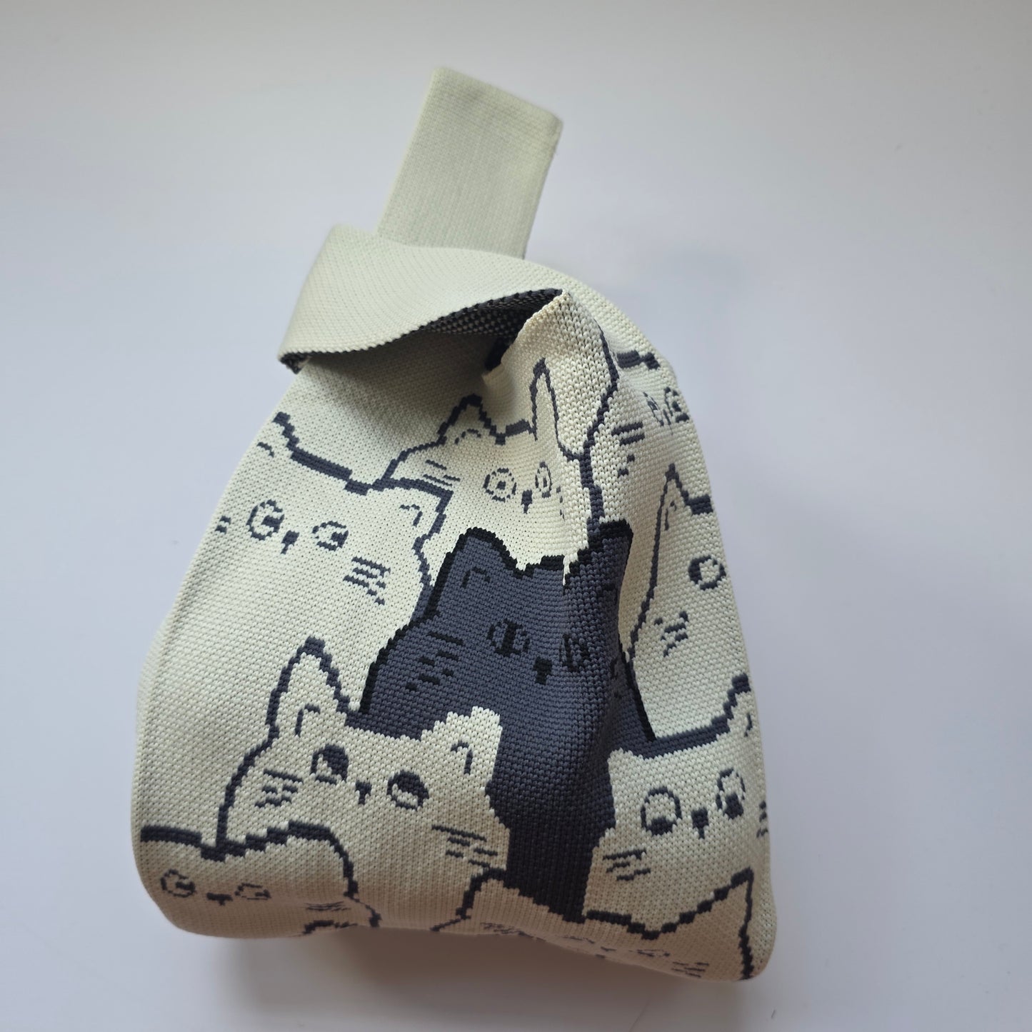 Small Knitted Project Bag Travel Tote Wristlet White gray cats