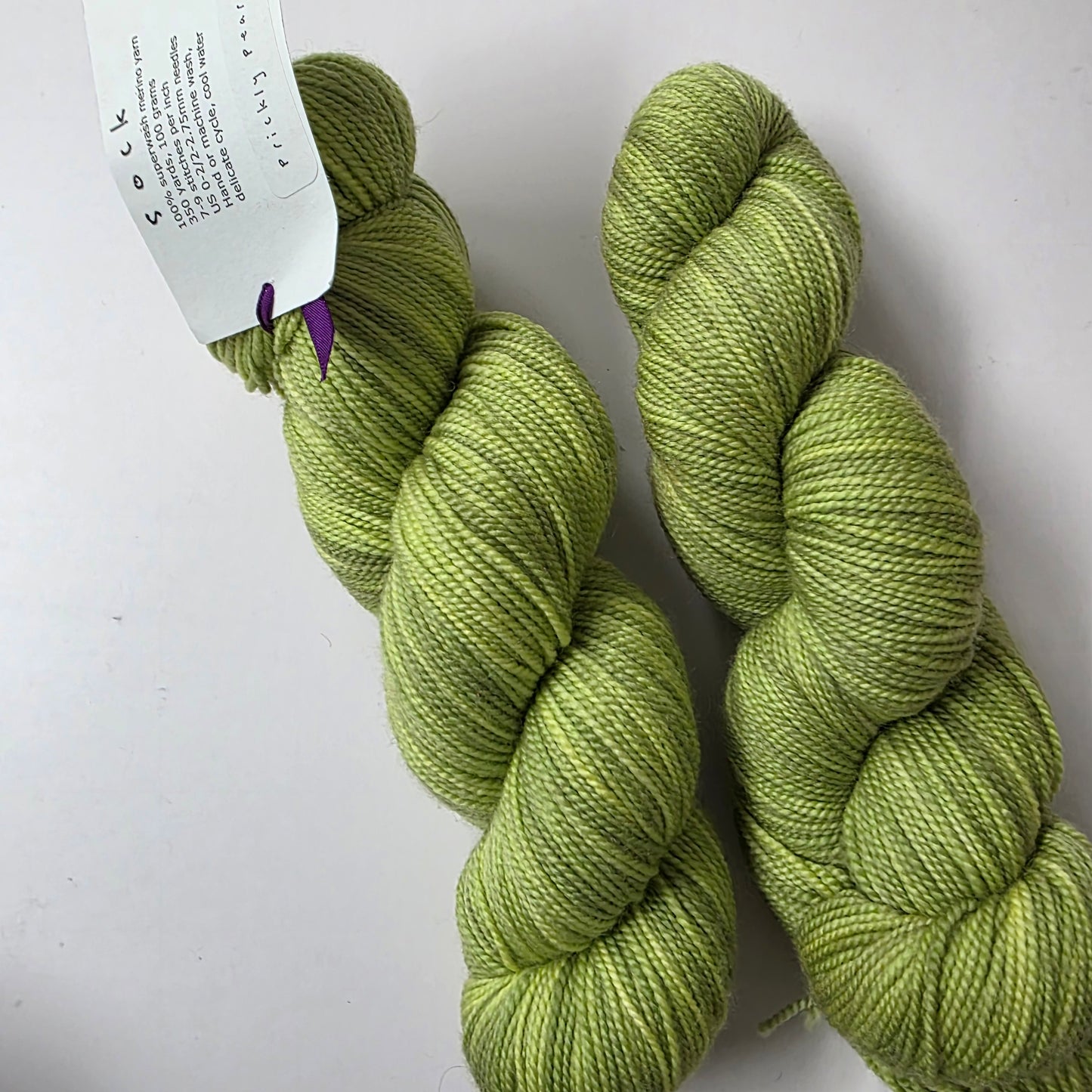 Sundara Sock fingering - Prickly Pear