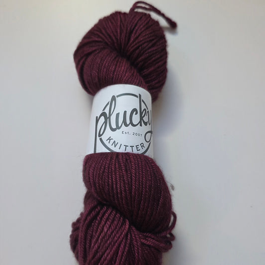 Plucky knitter Traveler Aran
