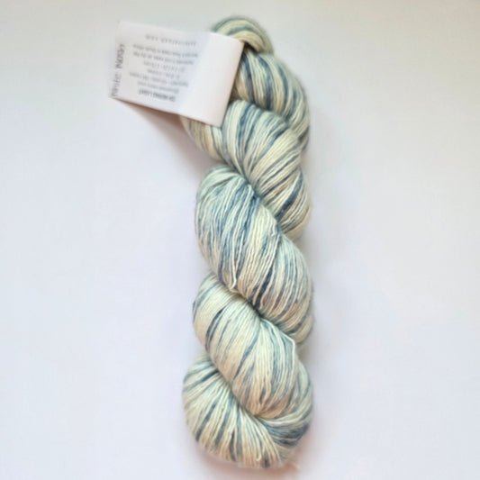 Madelinetosh Merino light Single ply fingering