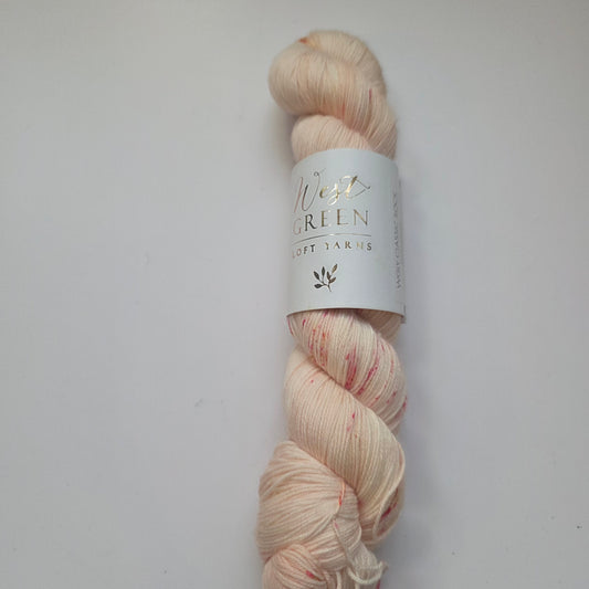 West Green Soft Yarns - Smitten