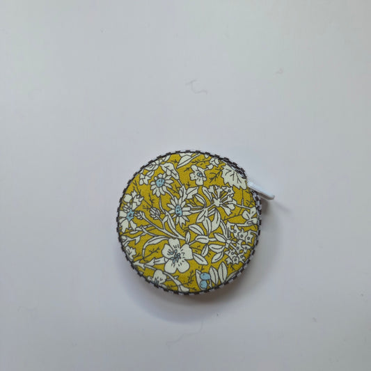 Retractable Tape Measure 60"