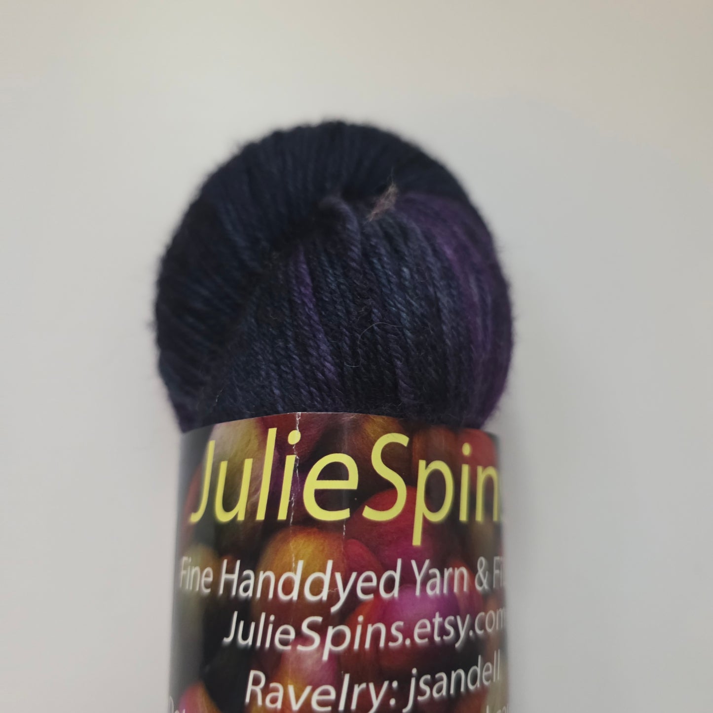 Julie Spins MCN Fingering