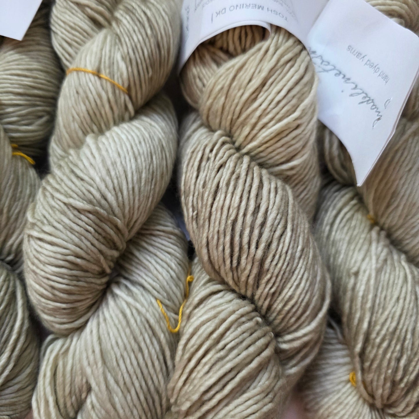 Madelinetosh tosh merino DK, single ply